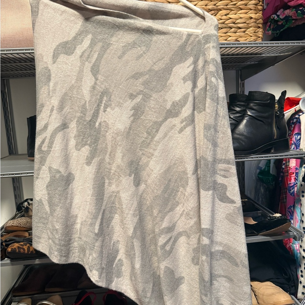 Gray Camouflage Women’s soft travel wrap or shawl